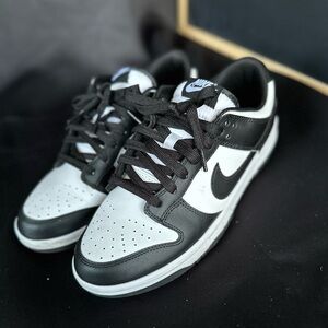 Nike Dunk Low Panda